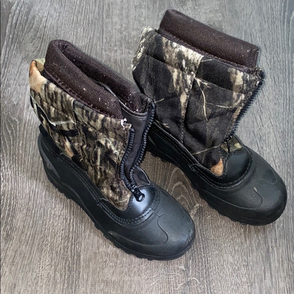Winter Boots Sz. 4